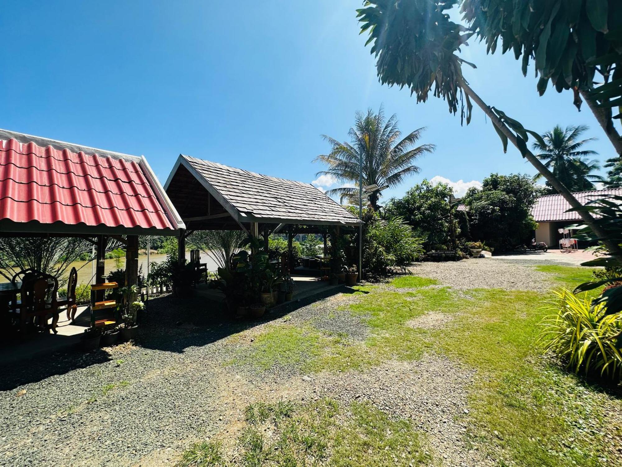 Kingkham Riverside Hotel Luang Prabang Exterior photo