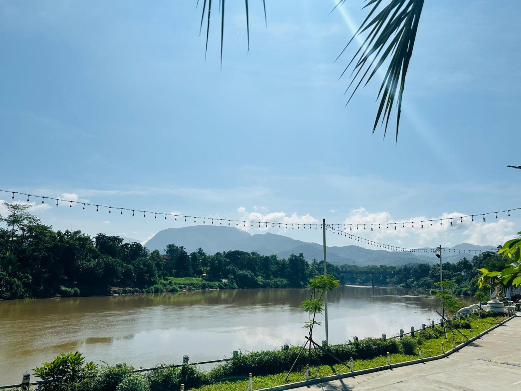 Kingkham Riverside Hotel Luang Prabang Exterior photo